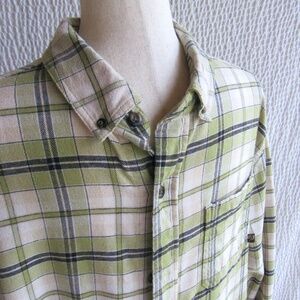 Mens Flannel Shirt XL Duck Camp Outdoors Green Gray Ivory Plaid Long Sleeve
